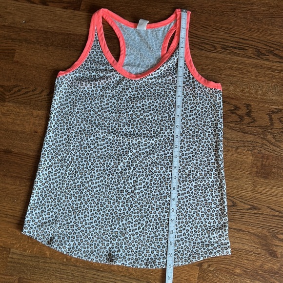 Leopard Racerback Tank Top - Picture 4 of 4